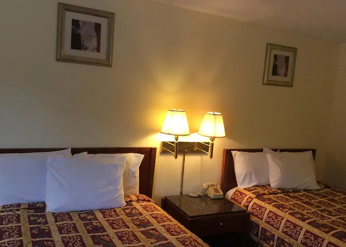 Days Inn By Wyndham York Alabama