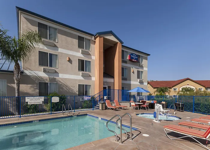 Fairfield Inn By Marriott Santa Clarita Valencia
