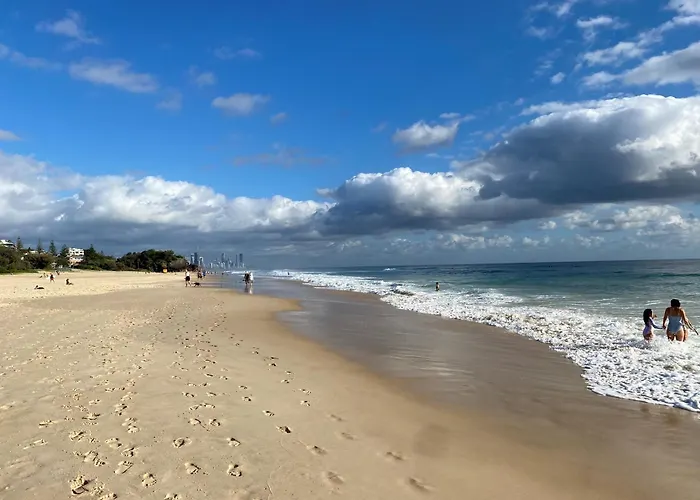 Outrigger Burleigh