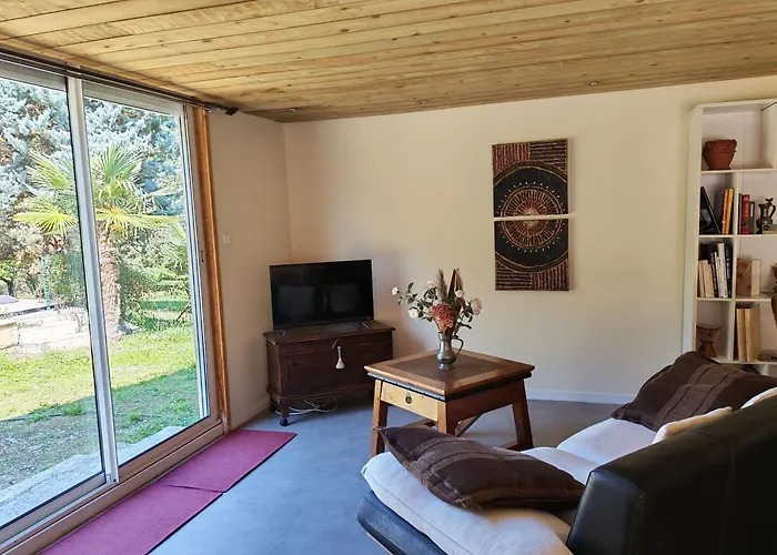 La Canette de Phil - Chambre d'hôtes, Indépendante - Vue sur piscine