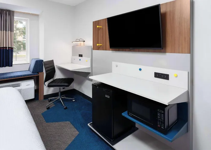 Microtel Inn By Wyndham Janesville