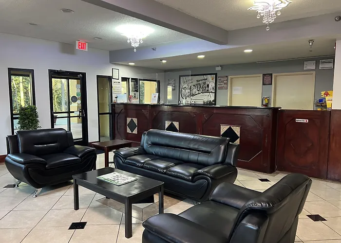 Super 8 By Wyndham Norcross/I-85 Atlanta
