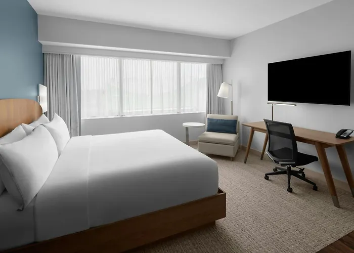 Element By Marriott Calgary Downtown Hotel