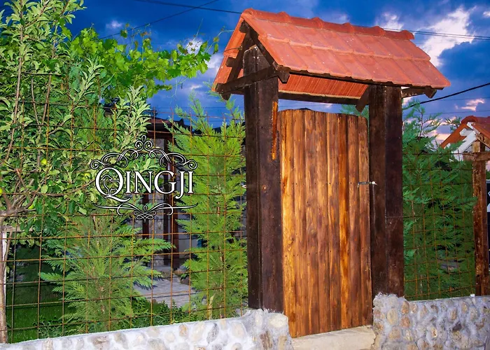 Family Tiny Houses & Cozy Rooms