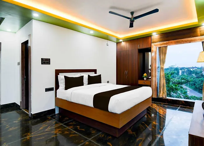 Townhouse Oak Aiims Kalyani