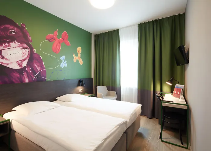 Hotel Crystal