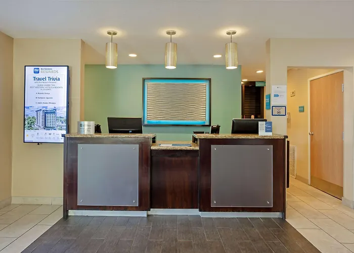 Best Western Plus Lonoke Hotel