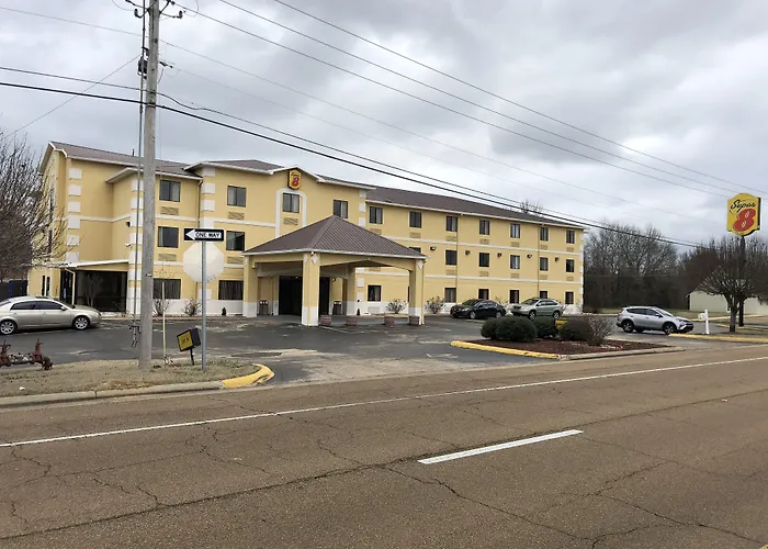 Super 8 By Wyndham Jackson Ridgeland