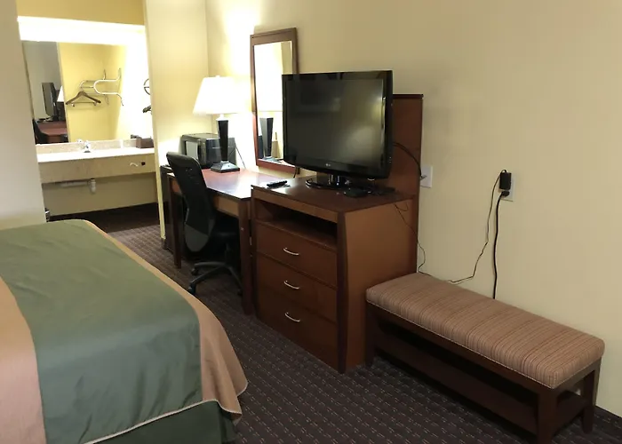 Americas Best Value Inn Yukon