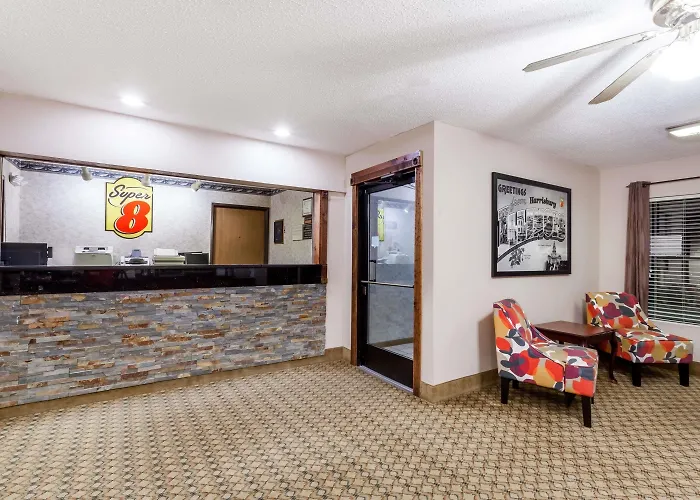 Super 8 By Wyndham Harrisburg