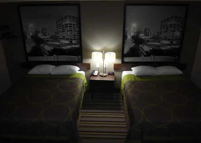Super 8 By Wyndham Ardmore