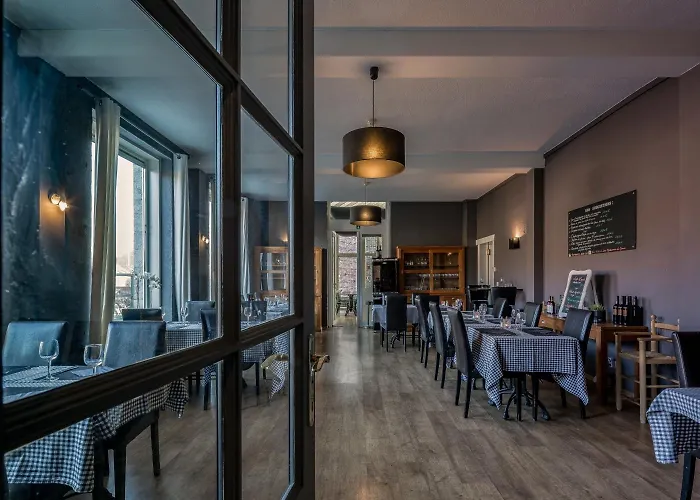 New Hotel De Lives