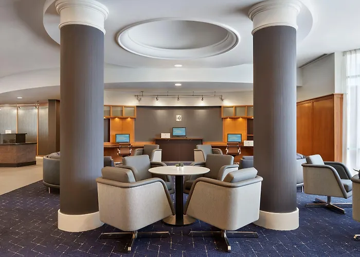 Courtyard By Marriott Toronto Markham
