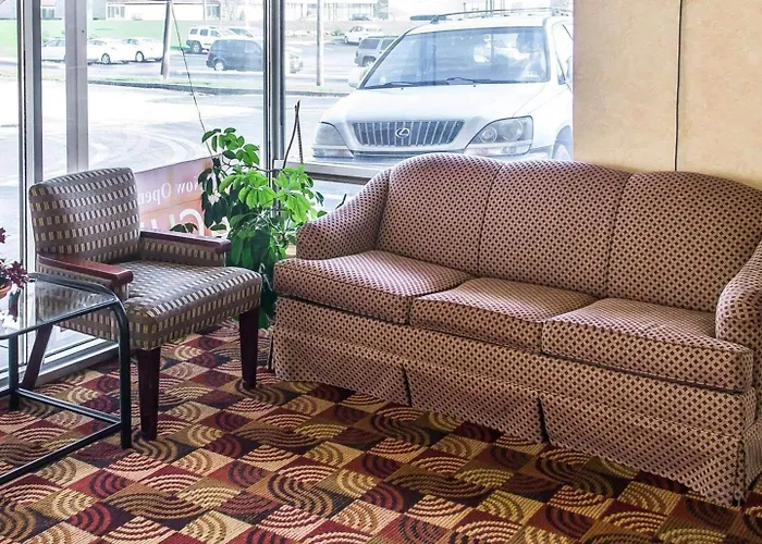 Economy Inn & Suites