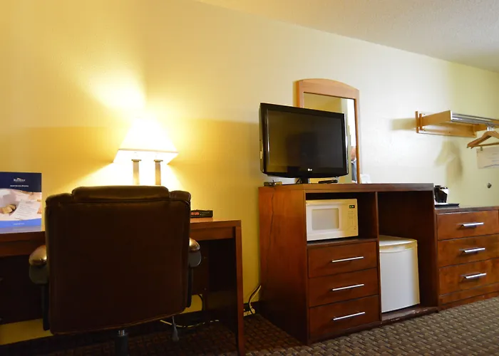 Baymont By Wyndham Kasson Rochester Area