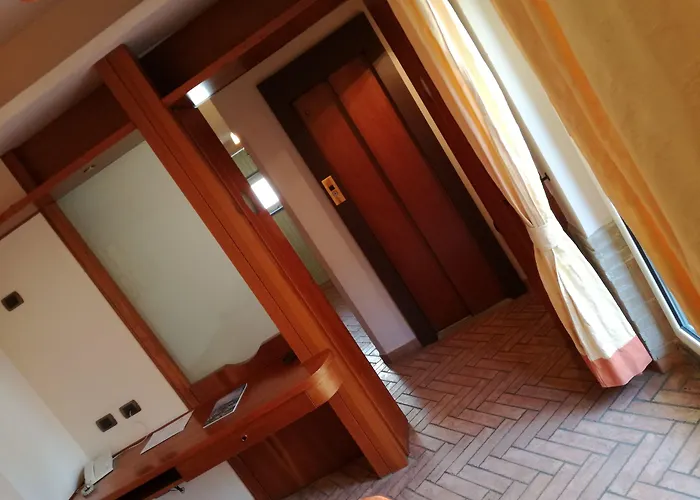 Hotel Suite Ares