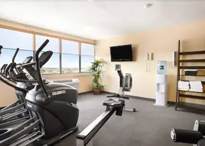 The Senator Hotel & Conference Center Timmins