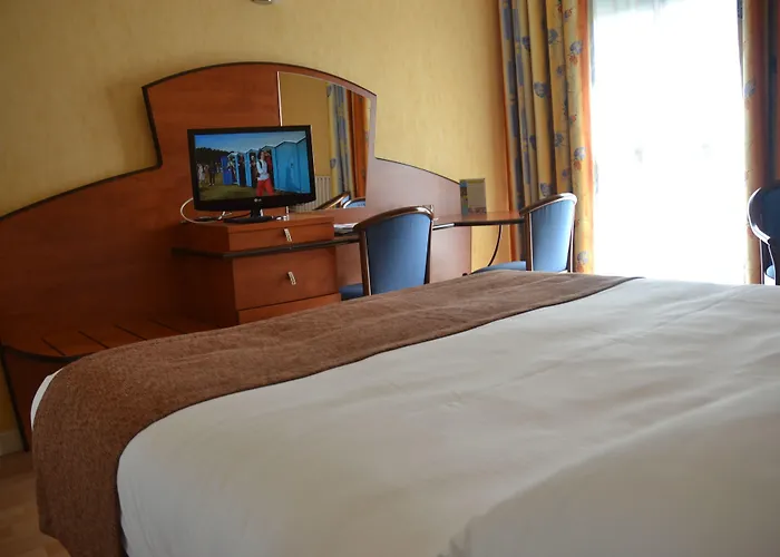 Grand Hotel