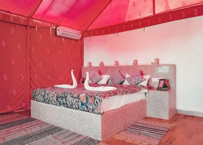 Saira Camp