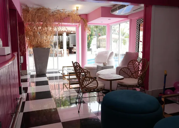 Onyx Luxury Hotel Boutique