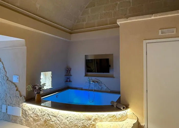 Super Luxury
