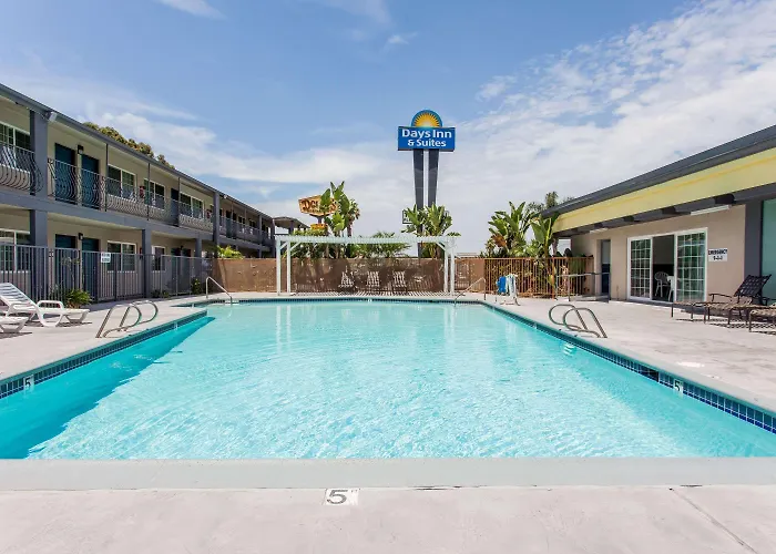 Days Inn By Wyndham San Diego-East/El Cajon