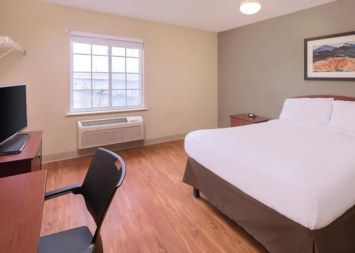 Woodspring Suites Bentonville