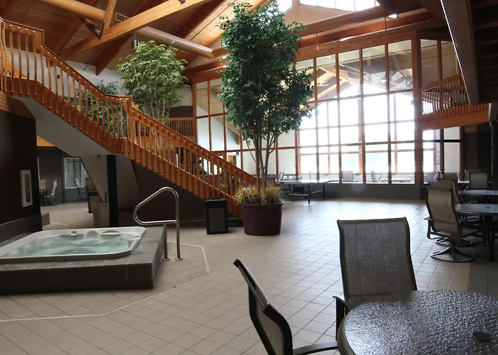 C'Mon Inn & Suites Fargo