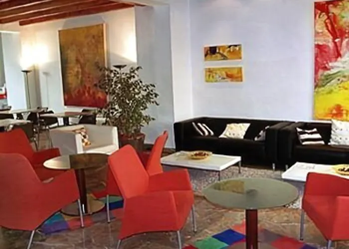 L'Host Boutique Rooms