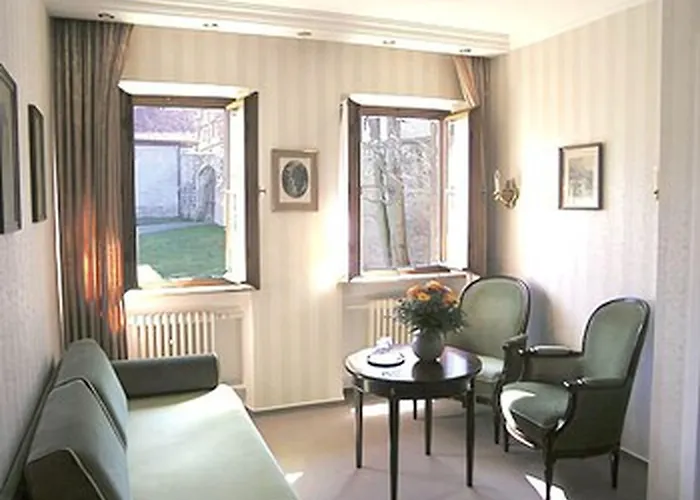 Burghotel