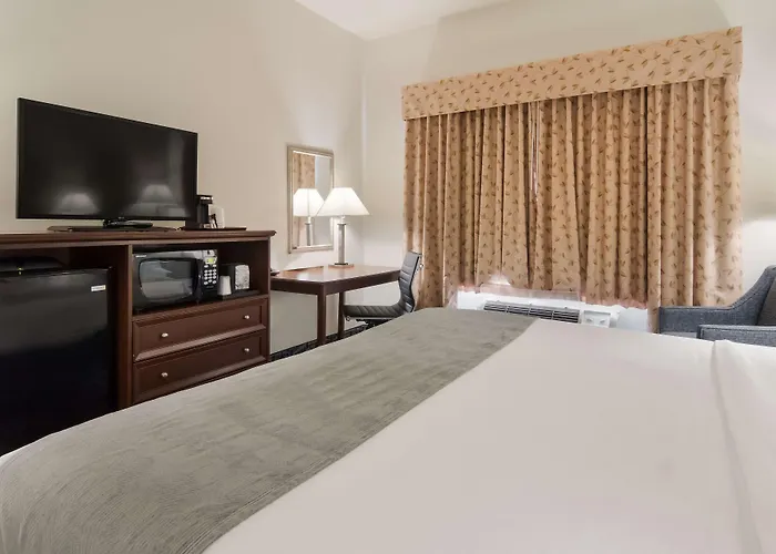 Best Western Comanche Inn