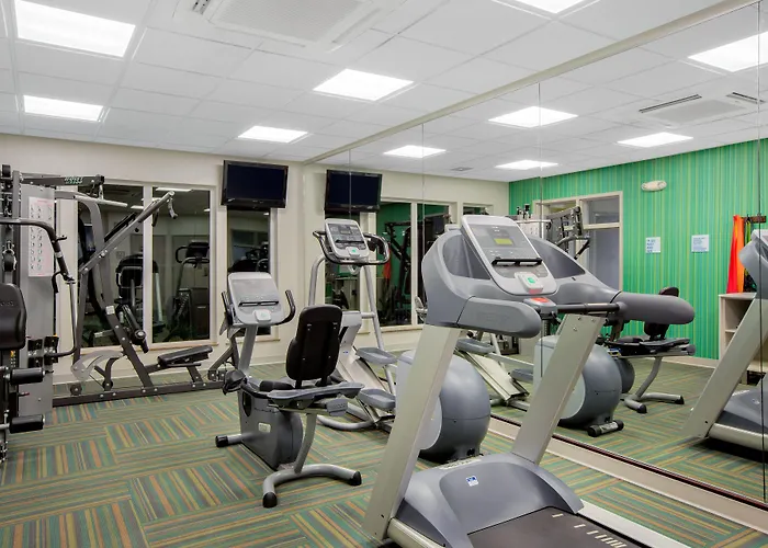Holiday Inn Express Hotel & Suites Ontario By Ihg