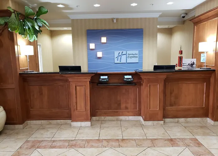 Holiday Inn Express & Suites Klamath Falls Central By Ihg