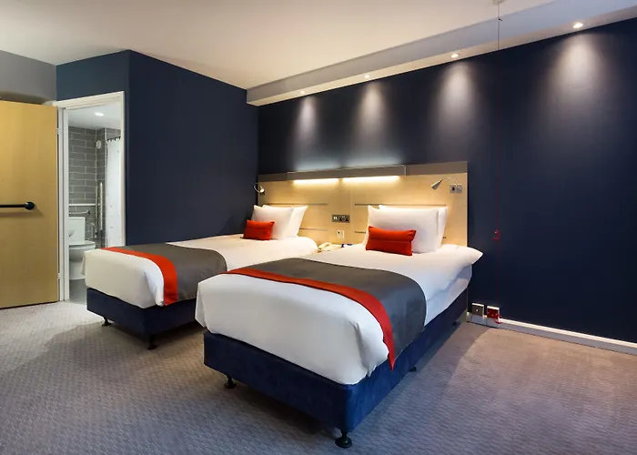 Holiday Inn Express London - Watford Junction By Ihg