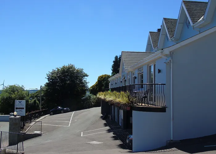 Bella Vista Hotel & Self Catering Suites