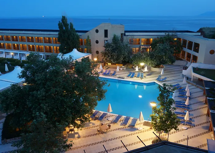 Alexander Beach Hotel&Spa