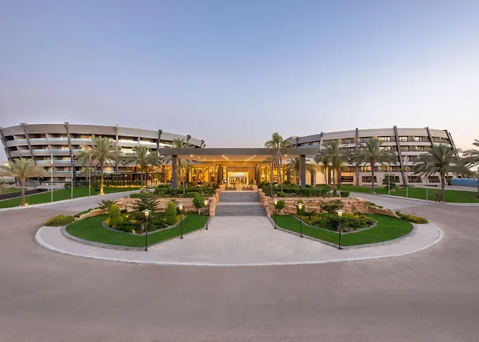 Radisson Blu Hotel & Convention Center, Alexandria