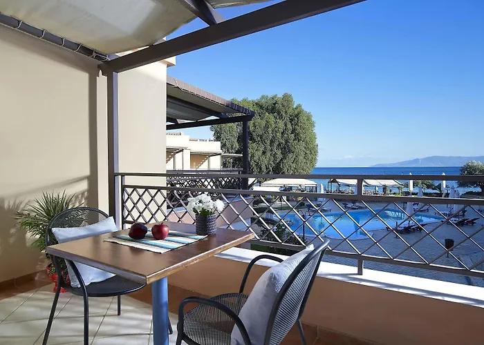 Avantis Suites Hotel
