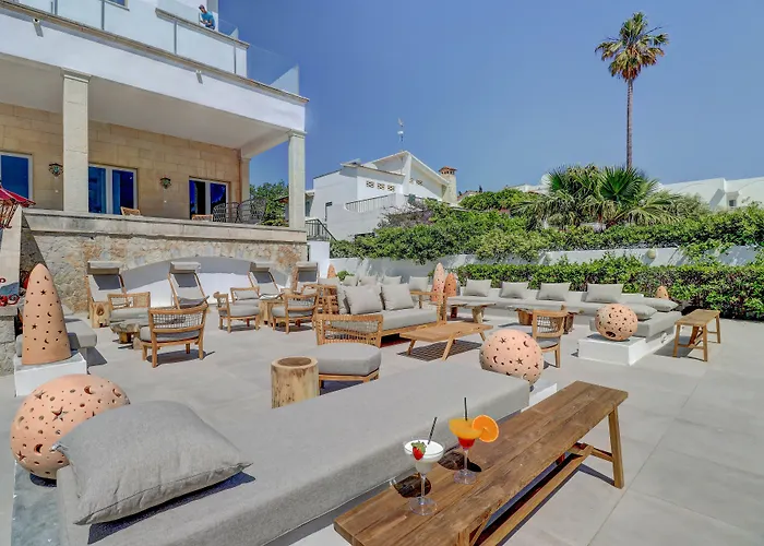 Hoposa Pollentia - Adults Only