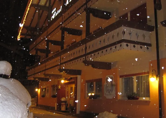 Hotel Azola