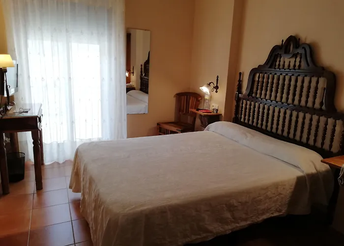 Hotel Don Carlos Caceres