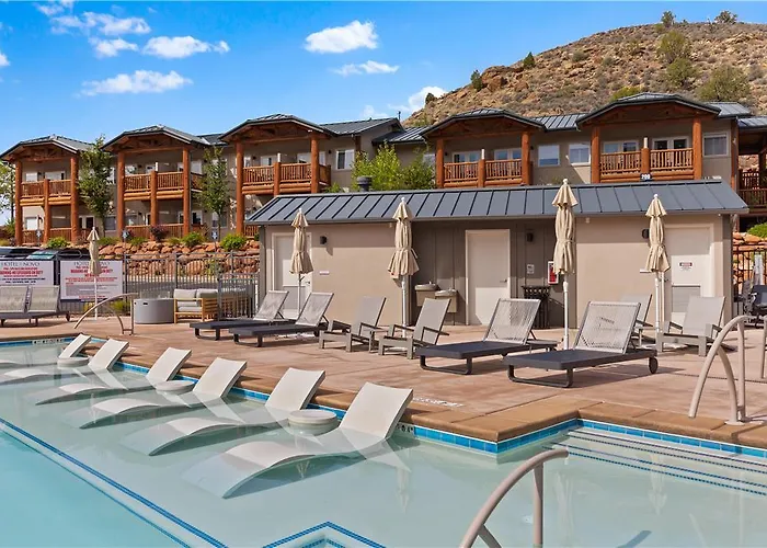 Hotel De Novo Springdale Tapestry Collection By Hilton