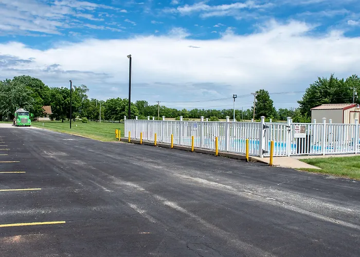 Americas Best Value Inn Chanute
