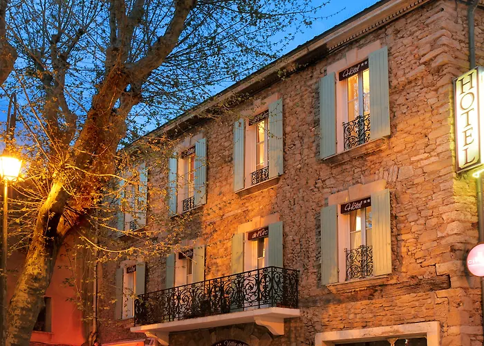Logis Hôtel la Vallée de l'Arc