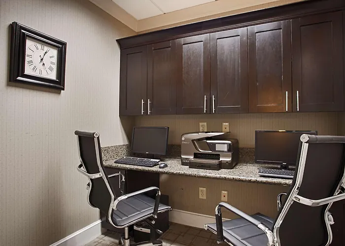 Best Western Plus Texarkana Inn And Suites