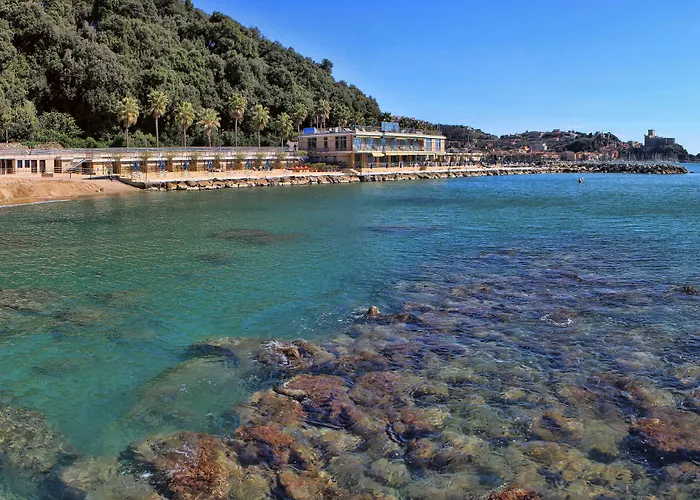 Hotel San Terenzo