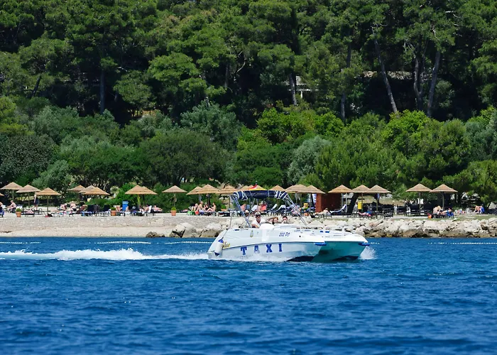 Valamar Riviera Hotel & Residence (Adults Only)