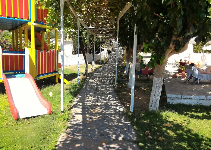 Hotel Glicorisa Beach
