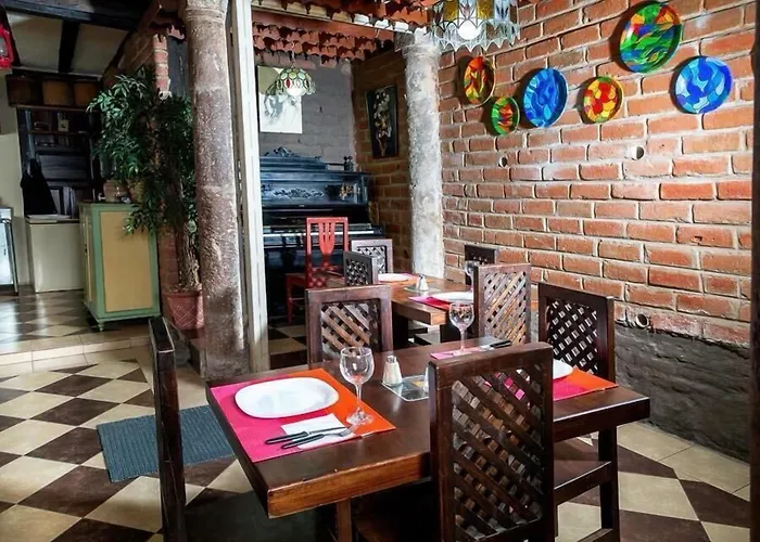 Hotel Cantuna