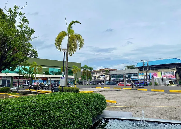 Circle Inn Hotel And Suites Bacolod